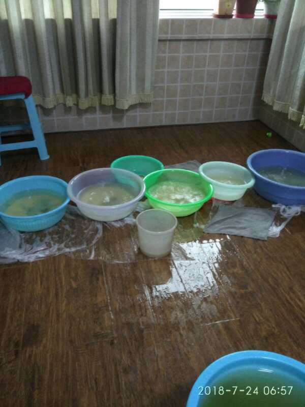 崇仁如何判断家里漏水